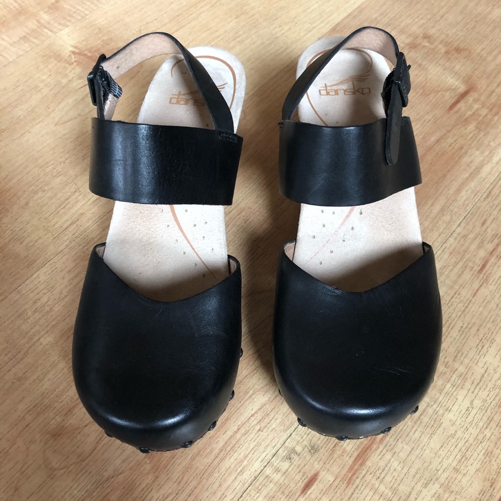 Dansko Sandals/clogs